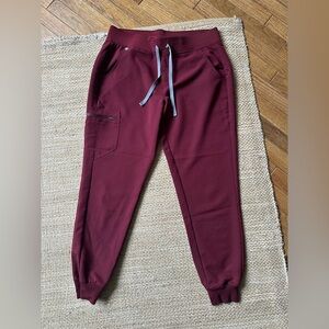FIGS Womens Zamora Scrub Burgundy Joggers.